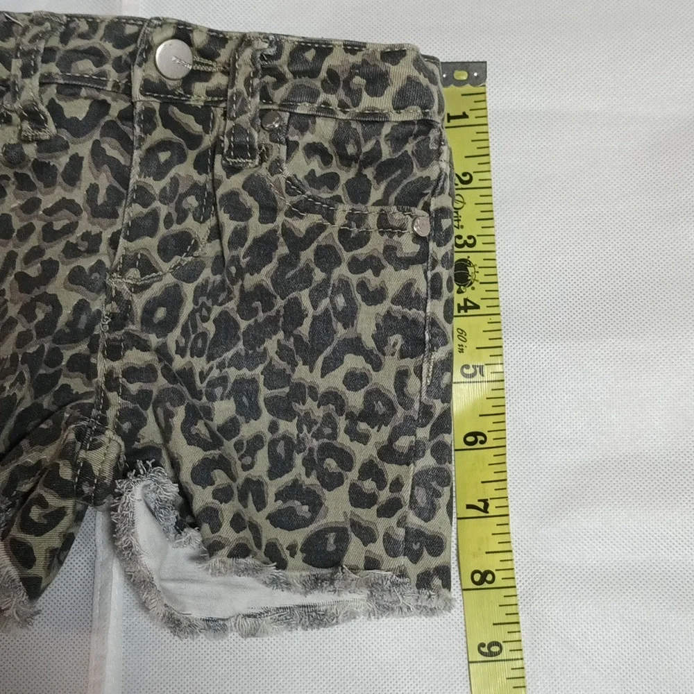 Joe's Kids The Wildlife Shorts in Water lily